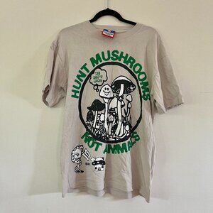Rare "Hunt Mushrooms Not Animals" Online Ceramics T Shirt